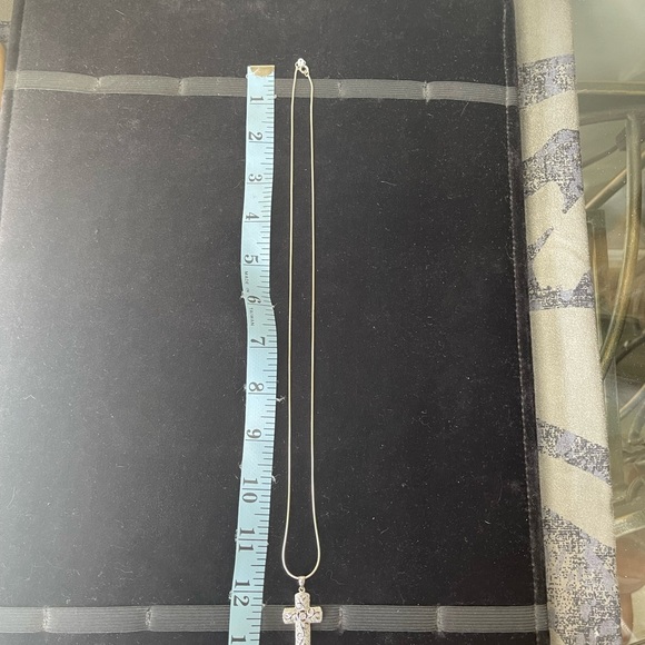 925 Sterling silver, EA Diamond Cross necklace - Picture 8 of 8